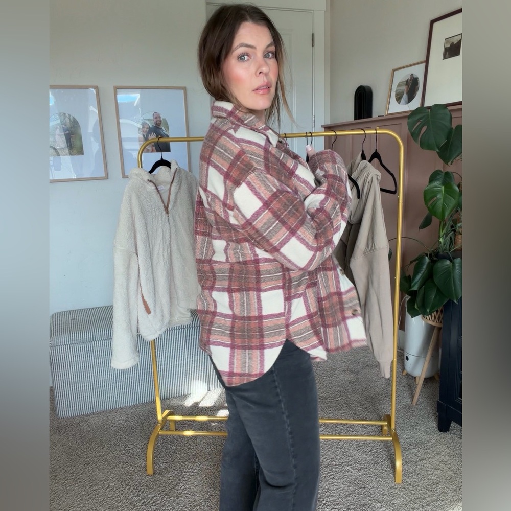 American Eagle Plaid flannel Button-Up Jacket - Picture 4 of 5